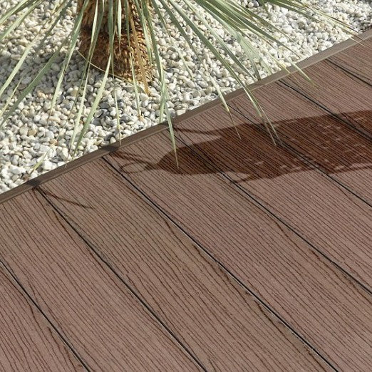 Lame en PVC pour deck et terrasse