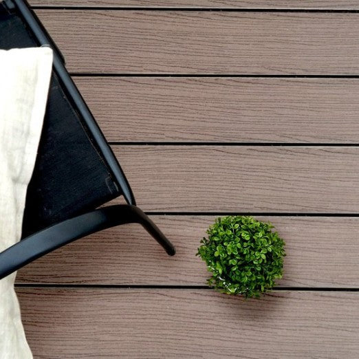 Lame en PVC pour deck et terrasse 