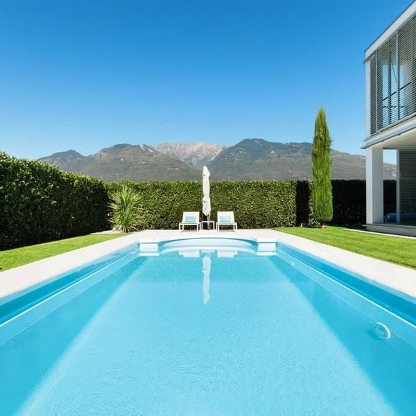 Piscine dans une villa